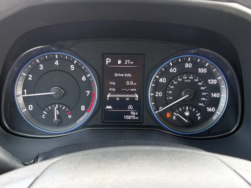 Used 2023 Hyundai Kona SE FWD image 21