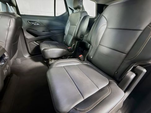 Used 2018 Chevrolet Traverse Premier w/ Redline Edition AWD/4WD image 27