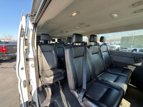 Used 2023 Ford Transit 350 XLT image 20