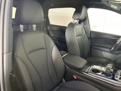 Used 2025 Audi Q7 3.0T Premium Plus w/ Premium Plus Package image 10