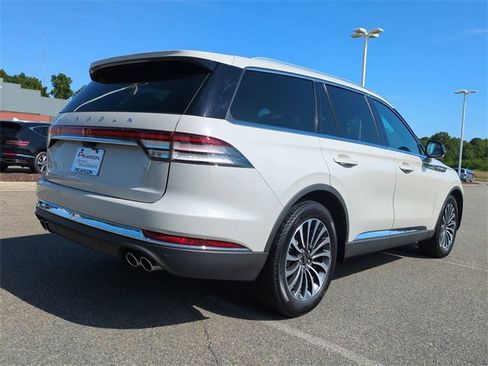 Used 2022 Lincoln Aviator Reserve w/ Elements Package Plus image 4