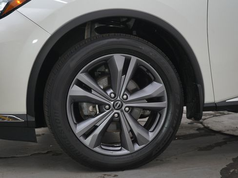 Used 2024 Nissan Murano Platinum AWD/4WD image 27