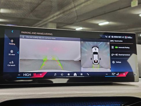 New 2025 BMW i4 xDrive40i image 15