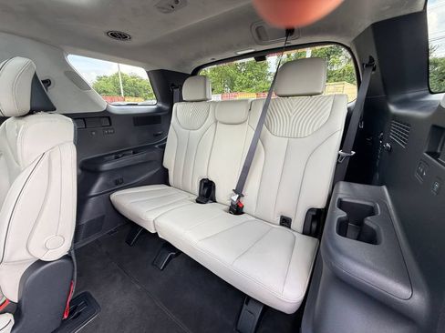 Used 2024 Hyundai Palisade Calligraphy AWD/4WD image 27