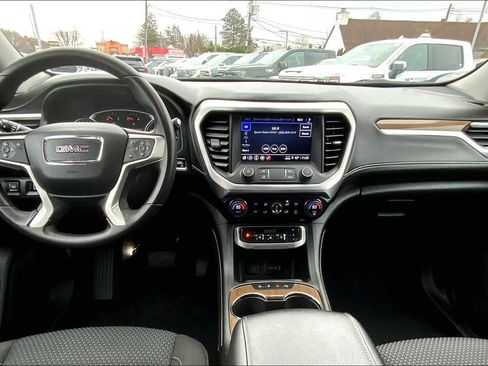 Used 2023 GMC Acadia SLE w/ Driver Convenience Package image 13