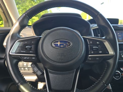 Used 2020 Subaru Forester Premium AWD/4WD image 22