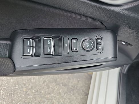 Certified 2024 Honda Civic LX image 25
