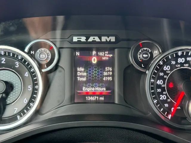 Used 2019 RAM 1500 Big Horn AWD/4WD image 18