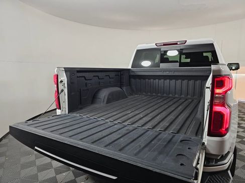 Used 2023 Chevrolet Silverado 1500 RST image 19