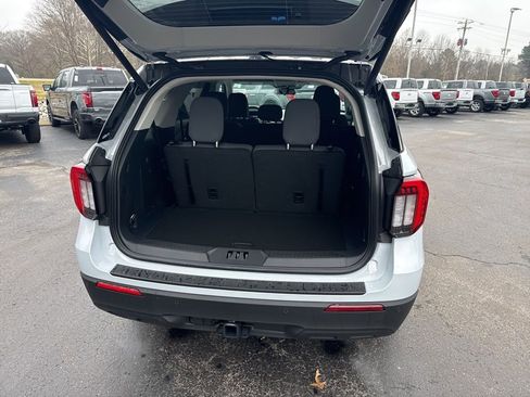 New 2026 Ford Explorer Active image 10