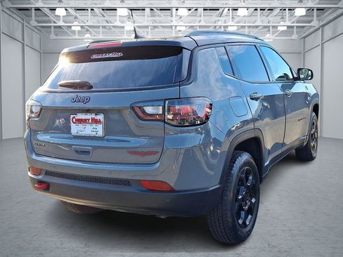 Certified 2023 Jeep Compass Trailhawk w/ Trailhawk Elite Group image 5