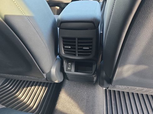 New 2026 Kia Seltos S image 13