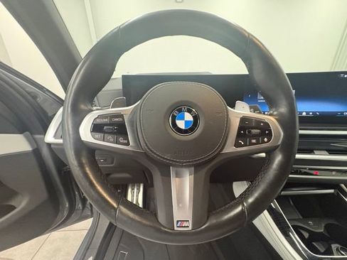 Used 2024 BMW X5 xDrive40i w/ M Sport Package AWD/4WD image 17