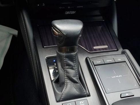 Used 2021 Lexus ES 300h Ultra Luxury w/ Accessory Package FWD image 32