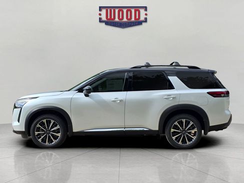 New 2026 Nissan Pathfinder Platinum AWD/4WD image 4