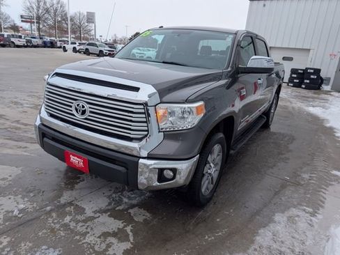Used 2015 Toyota Tundra Limited image 30