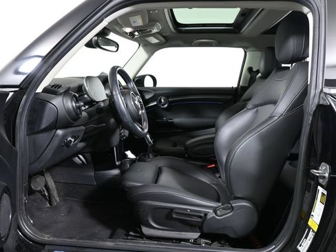 Used 2023 MINI Cooper S FWD image 3
