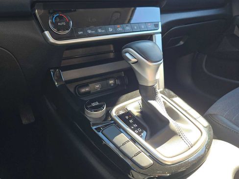 Used 2023 Kia Seltos S w/ Navigation Package image 33