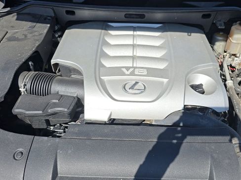 Used 2014 Lexus LX 570 4WD image 24