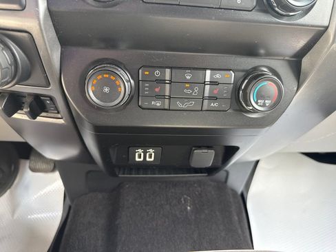 Used 2020 Ford F150 XLT w/ Equipment Group 302A Luxury AWD/4WD image 19