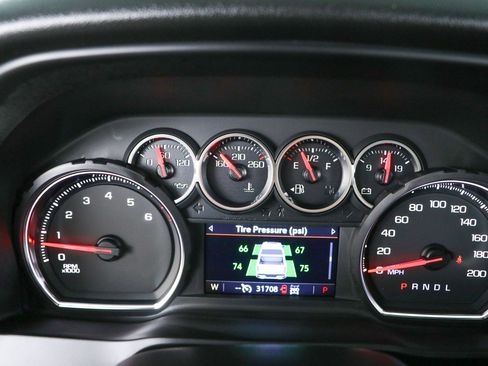 Used 2023 Chevrolet Silverado 2500 LT w/ Convenience Package AWD/4WD image 16