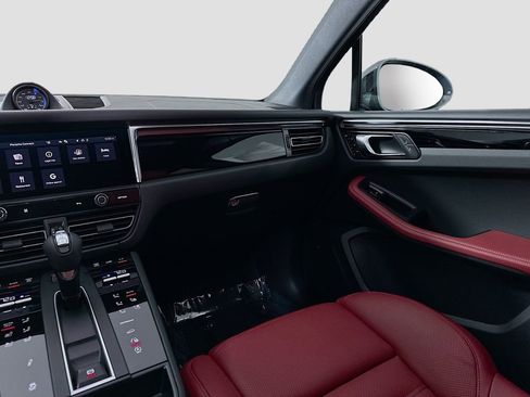 Certified 2026 Porsche Macan Turbo AWD/4WD image 26