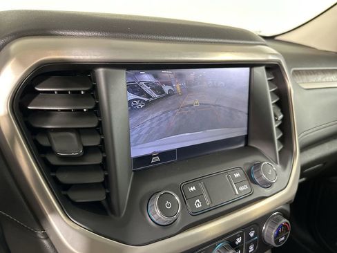 Used 2023 GMC Acadia Denali image 18