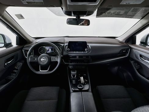 Used 2023 Nissan Rogue SV AWD/4WD image 23