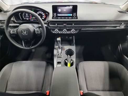 Certified 2024 Honda Civic EX image 19