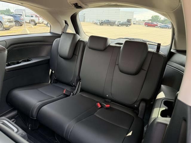 Used 2025 Honda Odyssey EX-L image 16