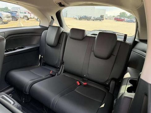 Used 2025 Honda Odyssey EX-L image 16