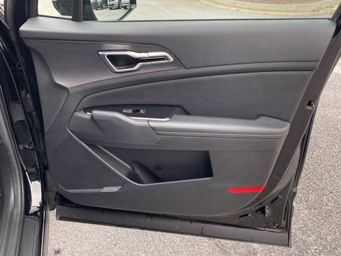 Used 2023 Kia Sportage SX image 29