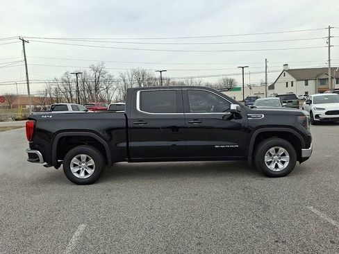 Used 2023 GMC Sierra 1500 SLE image 11
