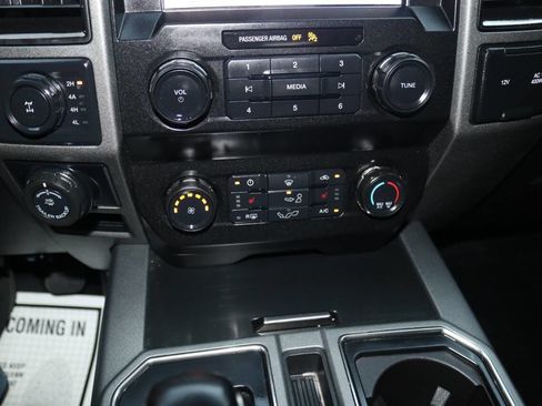 Used 2019 Ford F150 Raptor w/ Equipment Group 801A Mid image 51