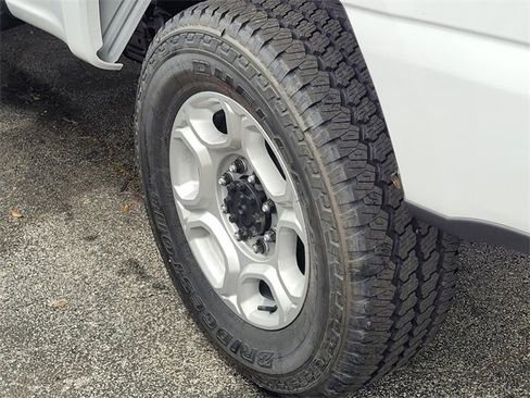 New 2026 Ford F250 XLT image 5