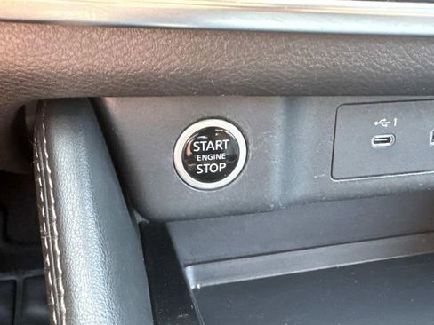 Certified 2023 Nissan Rogue SL w/ SL Premium Package AWD/4WD image 40
