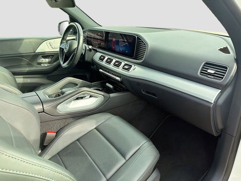 Used 2024 Mercedes-Benz GLE 350 4MATIC image 15