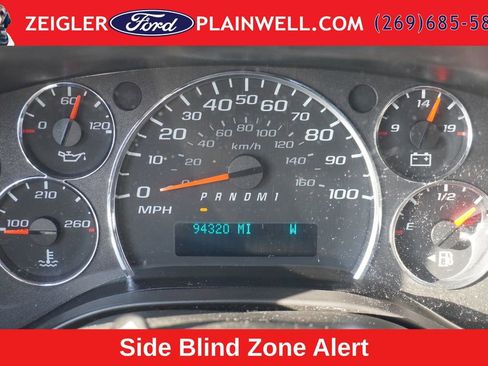 Used 2021 Chevrolet Express 2500 w/ Driver Convenience Package RWD image 19