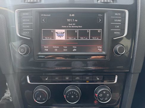 Used 2016 Volkswagen GTI S image 32