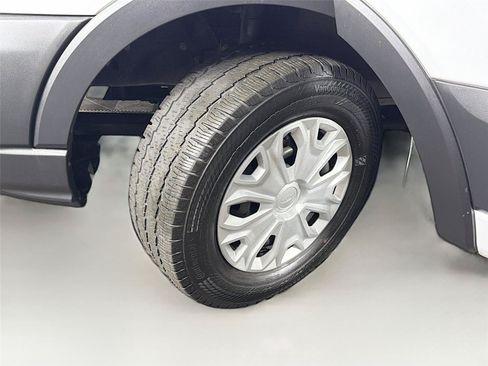 Used 2025 Ford Transit 250 Low Roof w/ Exterior Upgrade Package RWD image 34