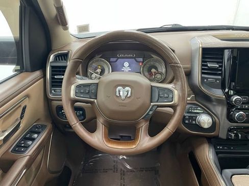 Used 2019 RAM 1500 Limited image 10