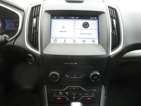 Used 2016 Ford Edge SEL w/ Equipment Group 201A image 12
