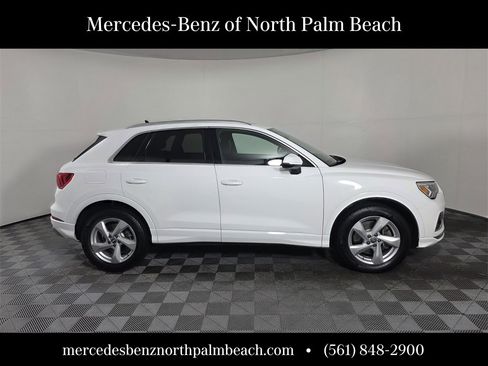 Used 2020 Audi Q3 2.0T Premium Plus w/ Premium Plus Package image 7