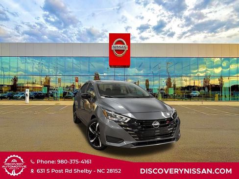 Certified 2025 Nissan Versa SR w/ Trunk Package image 1
