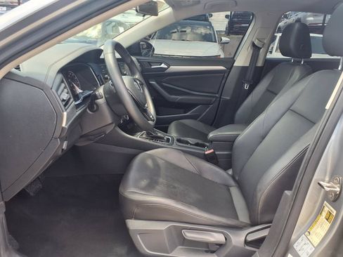 Used 2020 Volkswagen Jetta SE FWD image 17