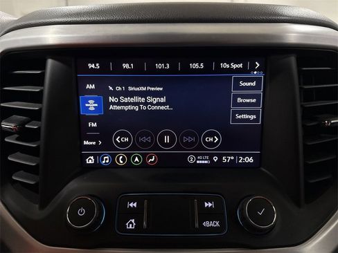 Used 2023 GMC Acadia SLT image 13