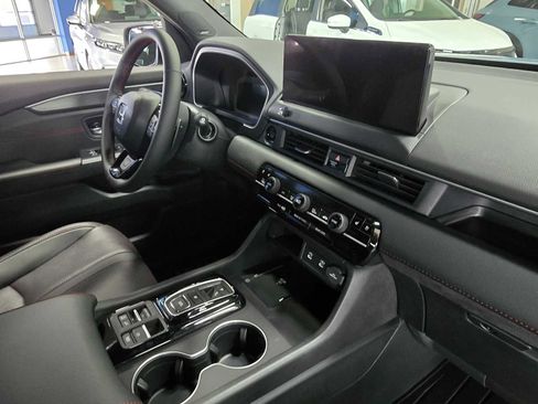 New 2026 Honda Pilot Black Edition image 11