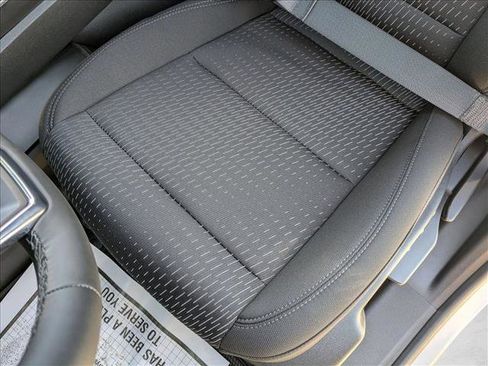 New 2026 Chevrolet Equinox LT w/ Safety and Technology Package FWD image 4
