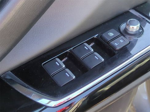 Used 2023 MAZDA CX-9 Touring Plus image 12