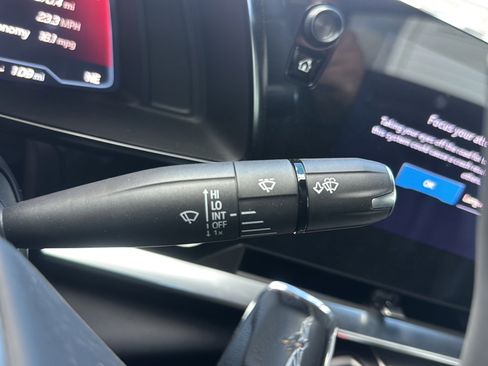 Used 2024 Chevrolet Corvette Stingray Convertible w/ LPO, Roadside Safety Package image 31